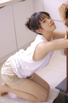 国产精人品人妻久久无码